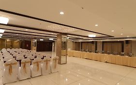 Sri Sri Sri Hotel Khammam
